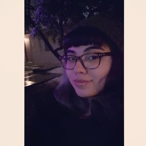 Meet your Posher, Lily